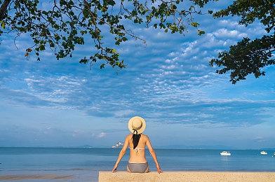 《生化危机4：重制版》角色介绍：商人和光明教主